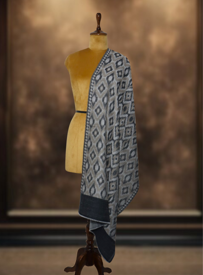 Ikkat Pashmina Stole (Grey & Beige Diamond) Ikkat Pashmina Stole (Grey & Beige Diamond)
