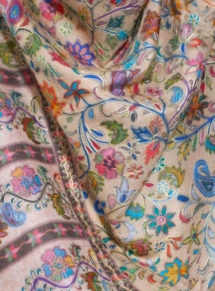 Kalamkari-Stole-Bold-Red-Black-Tradition-05