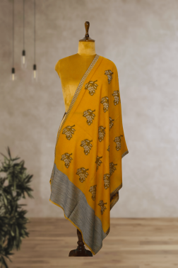Semi Pashmina Bootidaar Jama Stole