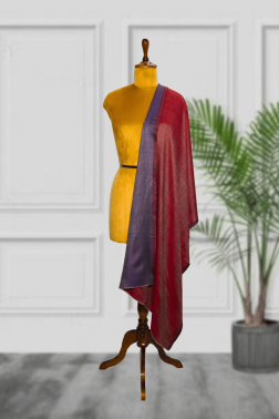 Elegant Reversible Hand-Woven Cashmere Fine Wool Stole in Deep Red and Indigo