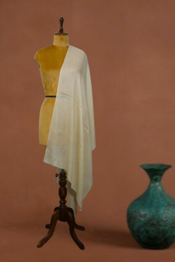 Classic Solid Hand-Woven Cashmere Fine Wool Stole in Soft Ivory